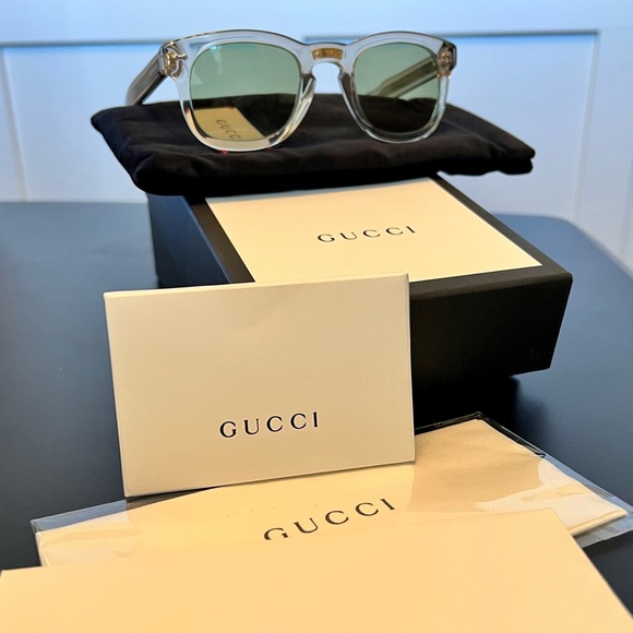 Gucci Accessories - AUTHENTIC GUCCI GOLD AND CLEAR SUNGLASSES